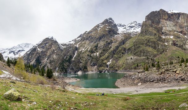Lago de montaña Le Lauvitel
 - Foto, Imagen