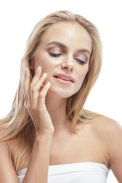 woman touching healthy skin face - Foto, imagen