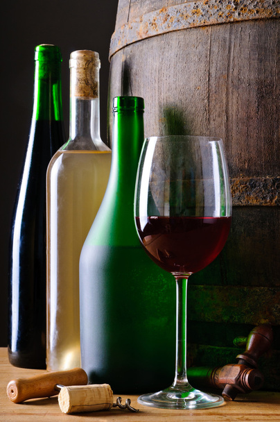 Бутылки вина
 - Фото, изображение