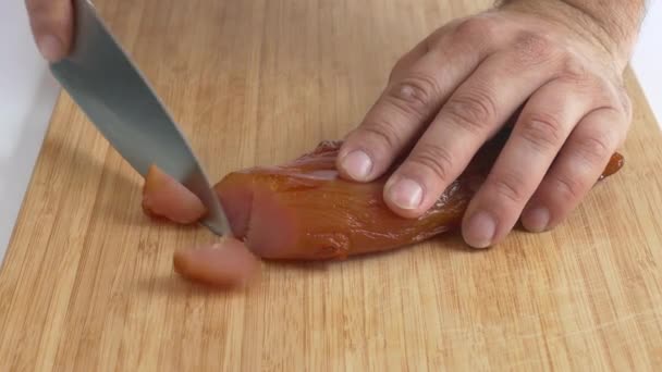 Dilimlenmiş bir tavuk carpaccio - Video, Çekim