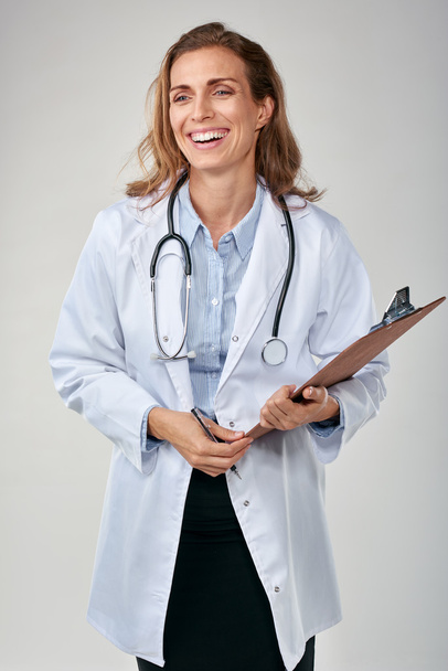 Woman medical professional doctor in uniform - Foto, afbeelding