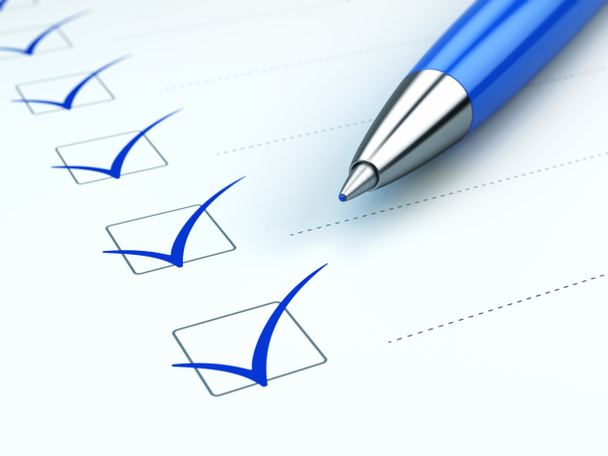 Concepto de lista de verificación: lista de verificación, papel y lápiz azul
 - Foto, Imagen