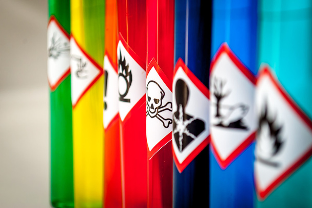 Chemikaliengefahr Piktogramme giftiger Fokus - Foto, Bild