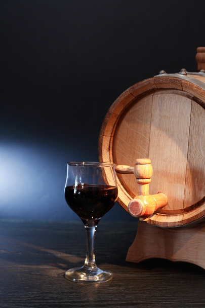 Oak Barrel And Wine - Fotó, kép