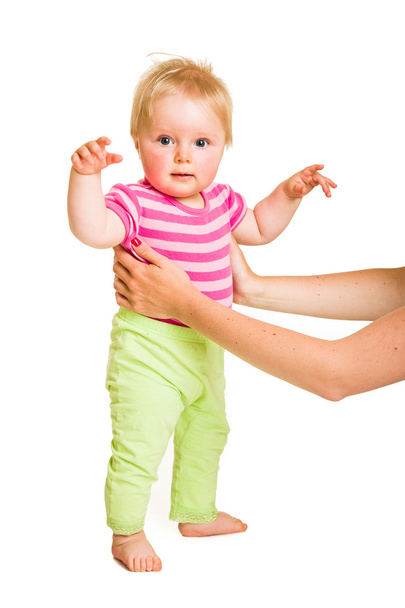 Infant learining how to stand - Φωτογραφία, εικόνα