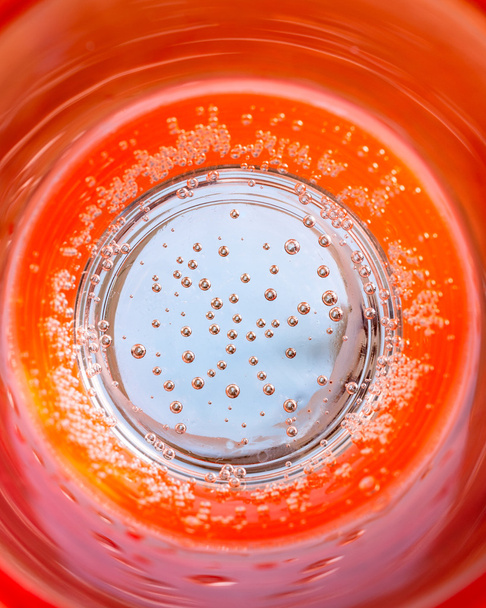 оранжевая газированная вода
  - Фото, изображение
