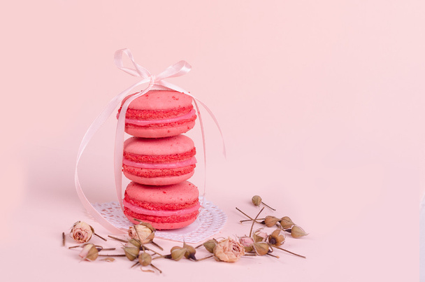 macaroon with flowers - Foto, immagini