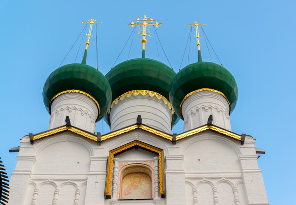 Rostov Veliky, Russia - Domes of churches in Kremlin - Φωτογραφία, εικόνα