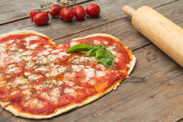 Heart-shaped pizza - Photo, Image