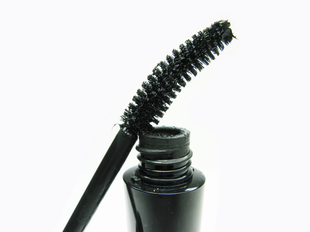 Черная тушь для макияжа
 - Фото, изображение