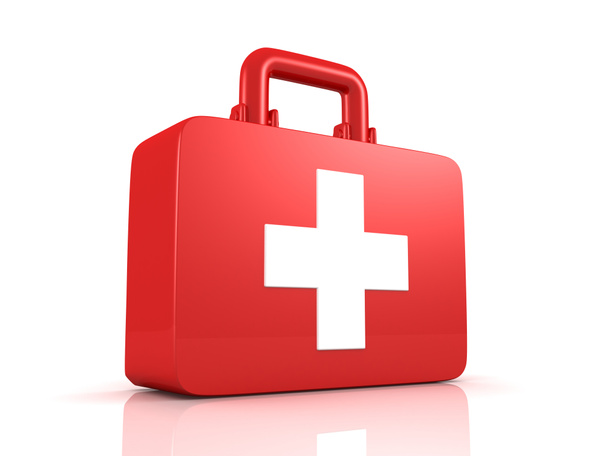 eerste aids medische kit doos met een wit kruis op een witte achtergrond - Foto, afbeelding
