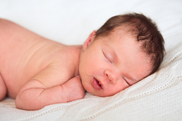 Little newborn baby 14 days, sleeps - Фото, зображення