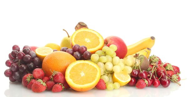 Egzotikus gyümölcsök és bogyók elszigetelt fehér - Fotó, kép
