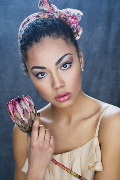 Young African beauty - 写真・画像