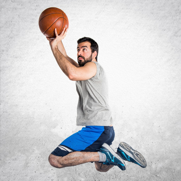 Férfi kosárlabda jumping játék - Fotó, kép