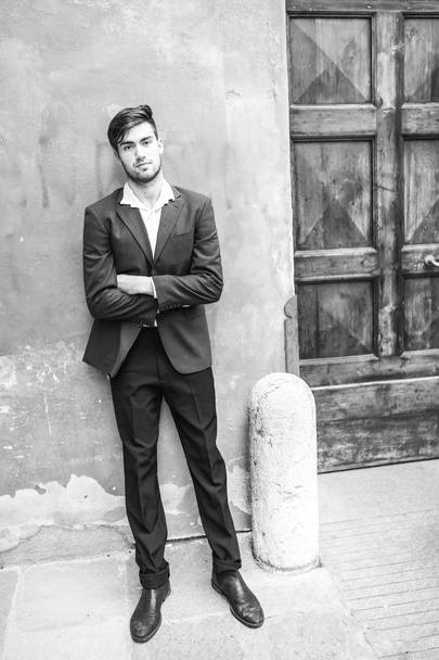 beautiful model boy posing in elegant clothes - Fotografie, Obrázek