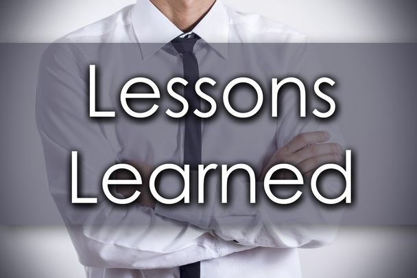 Koncepcja biznesowa Learned - młody biznesmen z tekstem - lekcje - Zdjęcie, obraz