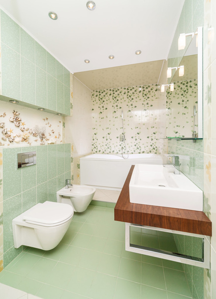 Ванная комната зеленого цвета
  - Фото, изображение