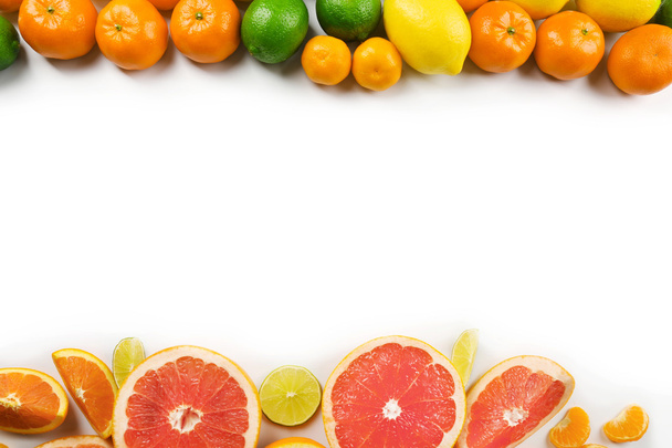Fresh mixed citrus fruit including   lemons - Фото, зображення