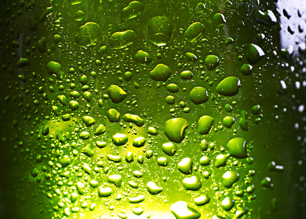 Zöld üveg friss sört - Fotó, kép
