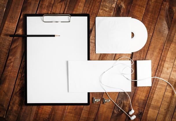 Maqueta de papelería en blanco
 - Foto, Imagen