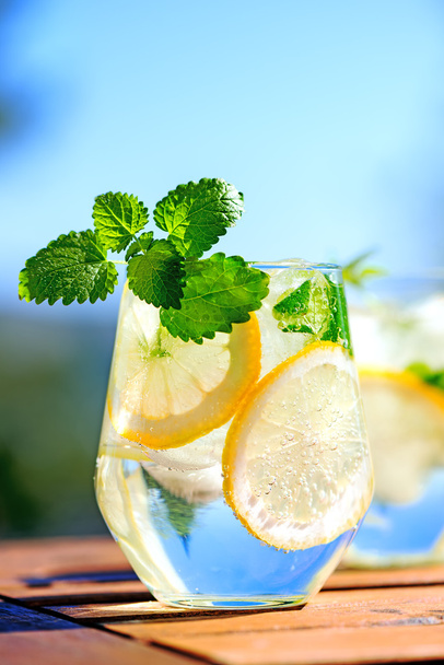Fresh Lemonade in glass - Фото, зображення