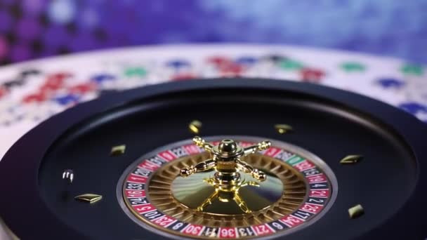 Roulette wiel draait in een casino  - Video