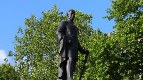 Rzeźba-generał Sir Henry Havelock na Trafalgar Square, Londyn, - Materiał filmowy, wideo