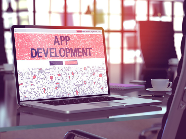 App-Entwicklungskonzept auf Laptop-Bildschirm. - Foto, Bild