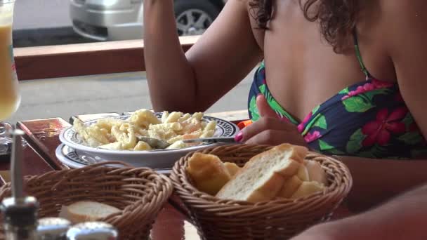 Lunch Or Dinner At Restaurant - Πλάνα, βίντεο