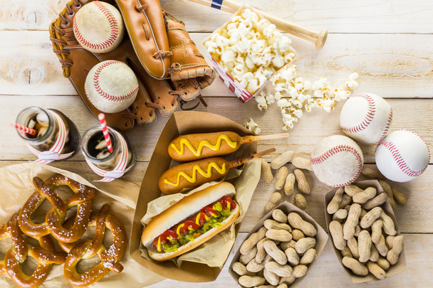 Baseball osapuoli ruoka
 - Valokuva, kuva