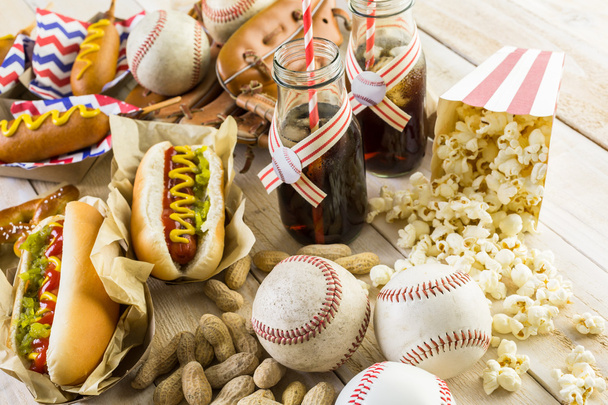 Comida fiesta de béisbol
 - Foto, imagen