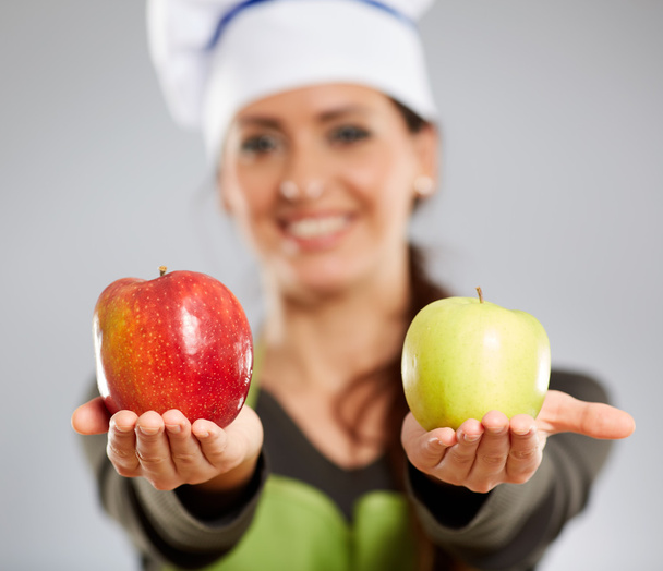 Woman cook with apples - Фото, изображение