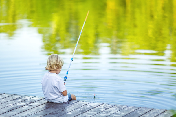 Little boy fishing - Photo, Image