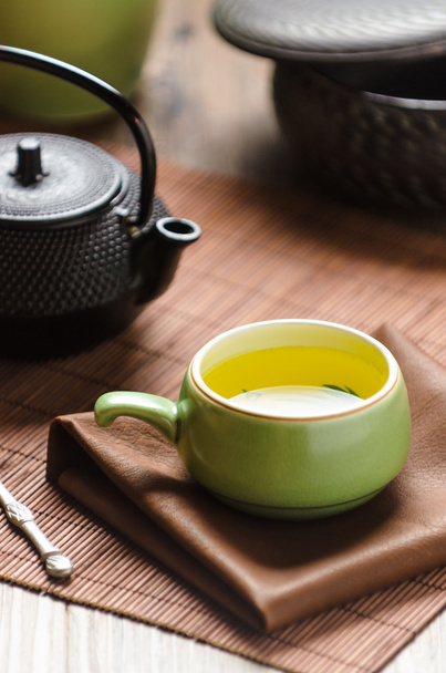 šálek zeleného čaje - Fotografie, Obrázek