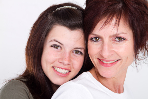 Mother and teen daughter closeup - Foto, Imagem