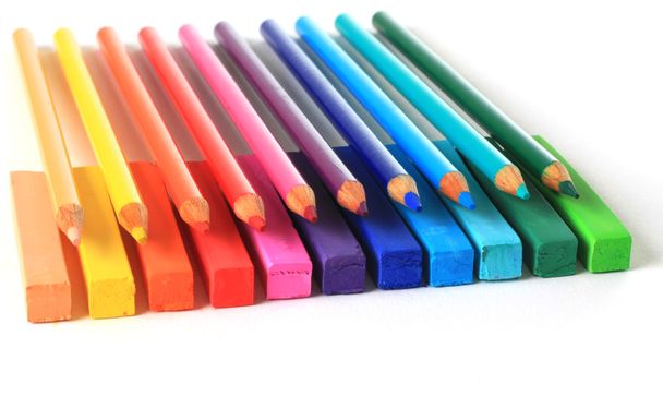 potloden en pastels. - Foto, afbeelding
