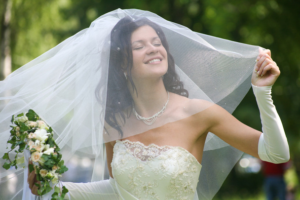 gelukkige bruid - Foto, afbeelding