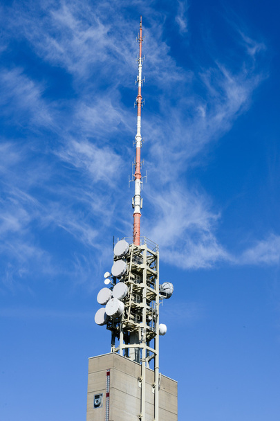 Антенна с микроволновой связью
 - Фото, изображение