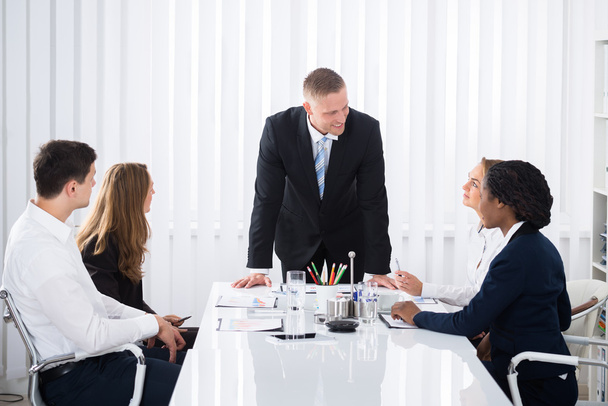 Businesspeople In Meeting At Office - Foto, Imagem