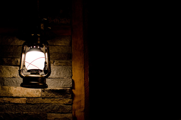 Karanlıktaki fener - Fotoğraf, Görsel
