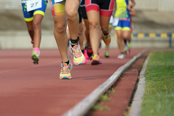 Atletismo pessoas correndo
 - Foto, Imagem
