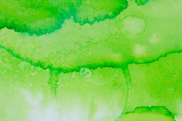зеленый цвет акварели
  - Фото, изображение