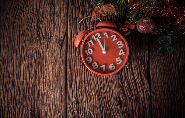  red alarm clock waiting time to xmas and new year - Fotoğraf, Görsel