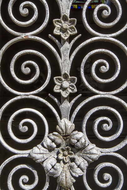 Металлический орнамент в качестве фона
 - Фото, изображение