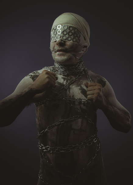 Man with chains and blindfolded - Valokuva, kuva