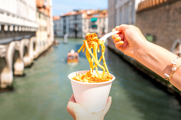 Comida callejera italiana en Venecia
 - Foto, imagen