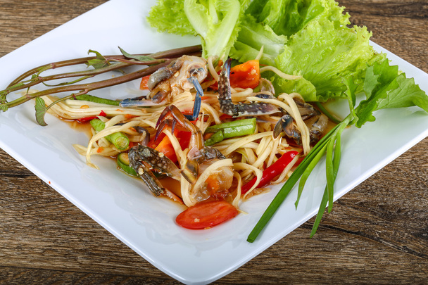 Salada de caranguejo de especiarias tailandesa
 - Foto, Imagem