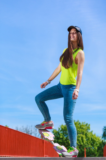 skater riding skateboard on the street.  - Foto, Bild