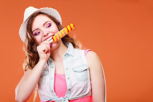 woman  eating popsicle ice cream  - Фото, изображение